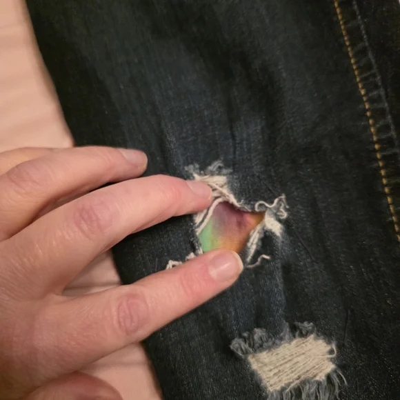 Levi's Girls Girlfriend Jeans Dark Wash Distressed. EUC Sz 12 27" Inseam. - Picture 6 of 10